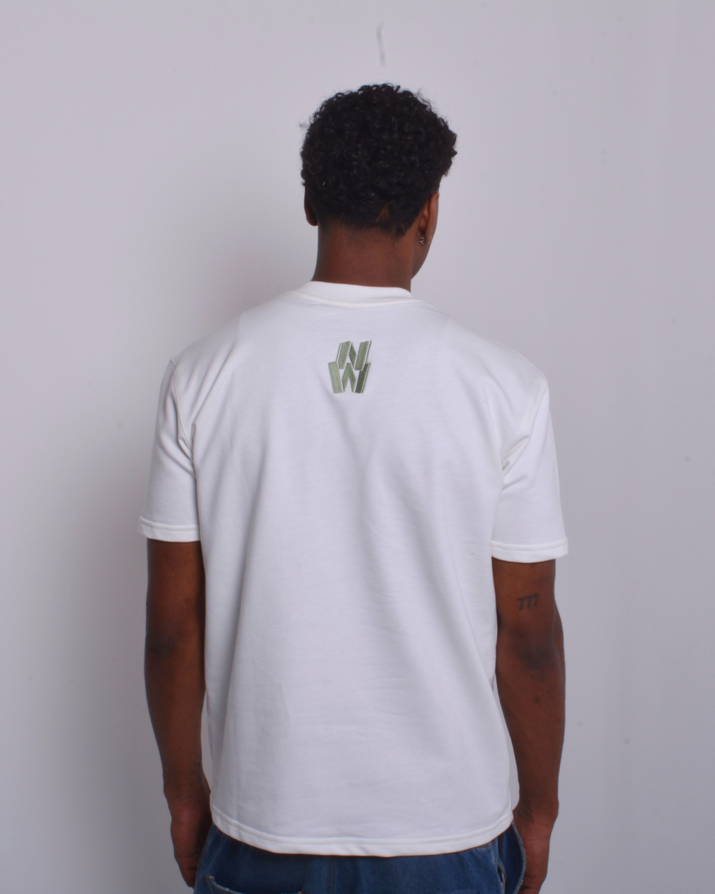 Camiseta Básica Marfil